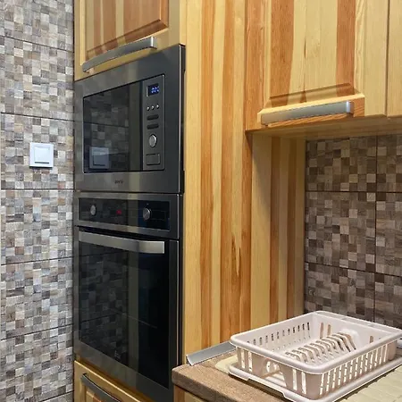 Gombos Maganszallashely 본보야크바세기