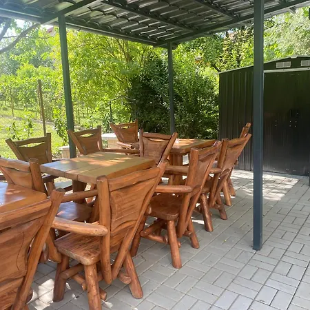Gombos Maganszallashely Vakantiehuis *