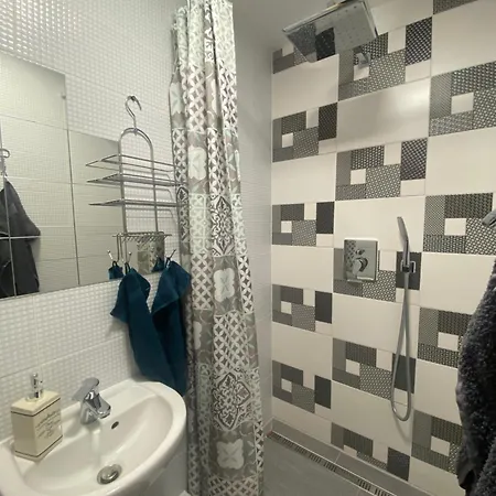 Gombos Maganszallashely Vakantiehuis Vonyarcvashegy