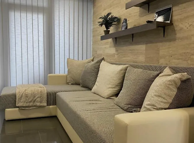 Gombos Maganszallashely Hébergement de vacances Vonyarcvashegy