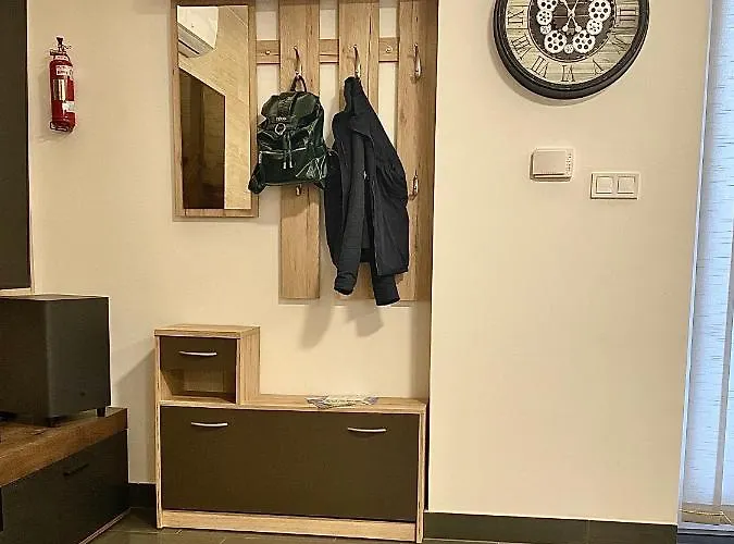 Gombos Maganszallashely 沃尼奥尔茨沃什海吉