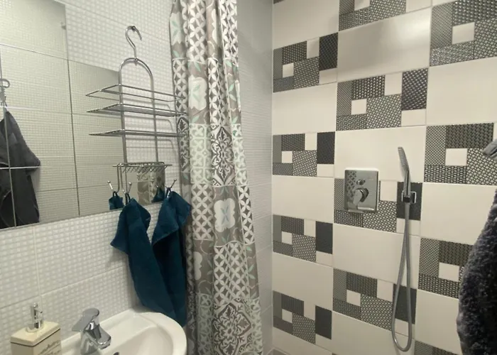 Gombos Maganszallashely 度假居 沃尼奥尔茨沃什海吉